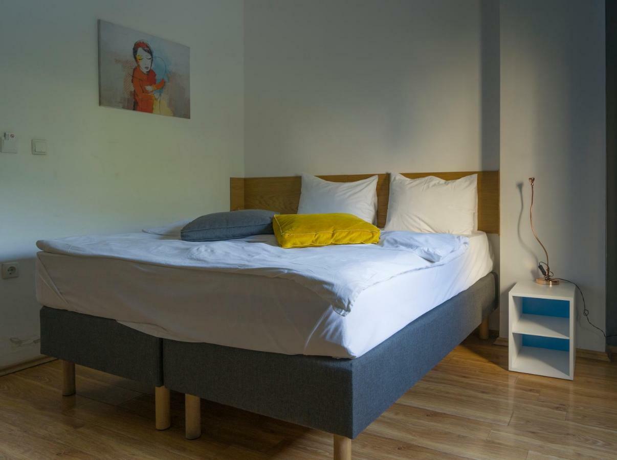 Transit Hotel Central Skopje Extérieur photo